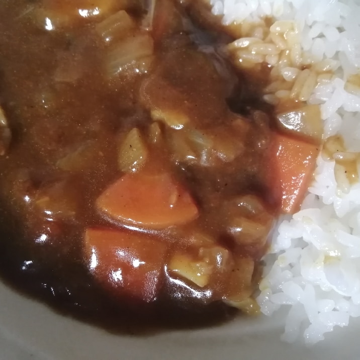 赤ワインとチョコレート風味のビーフカレー レシピ S B エスビー食品株式会社